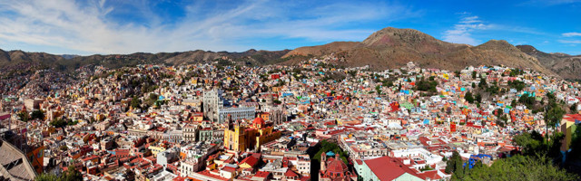 Mesto među tvrdim kaktusima