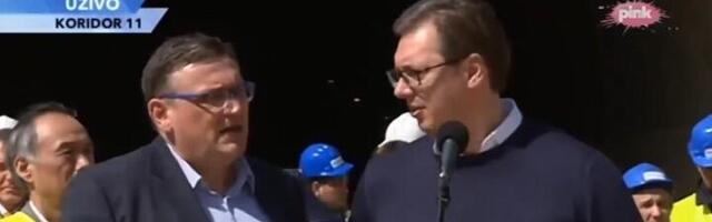 "Vučićeva šibicarska politika i u Srbiji - prevari nekog da radi, a pare kad stignu"