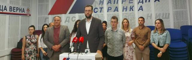 Šef odborničke grupe SNS-a najavio skup onih koji su protiv blokada u nedelju u Nišu