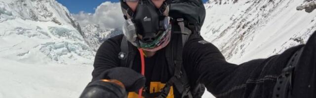 OVO JE DEVOJKA KOJU JE DEČKO OSTAVIO DA SE SMRZNE NA PLANINI: Kamera snimila kobne trenutke (FOTO)