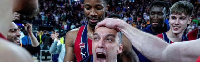 Igra životinjsku košarku, vozi avion, taktiku sprema u tri ujutru! Ko je Paolo Galbijati, košarkaški ekscentrik kog morate da volite /VIDEO/