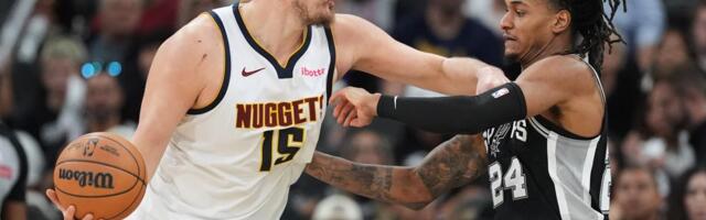 ZATRPAO KOŠ, POSTAO "LOPOV" I POVEO DENVER DO NEVEROVATNE POBEDE! Pogledajte šta je sve Jokić uradio u istorijskoj utakmici koja će se pamtiti!