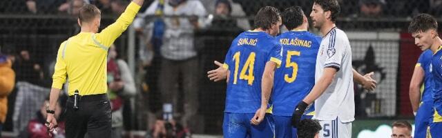 BiH pratila (zaslužena) sreća: Diskutabilne sudijske odluke - Italijani ljuti s pravom? (VIDEO)