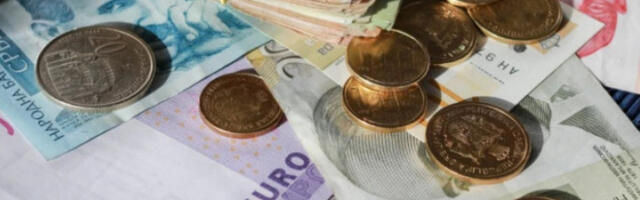TRI ZNAKA ĆE OVOG PROLEĆA PLIVATI U PARAMA Poznati astrolog otkriva ko će konačno rešiti finansijske probleme