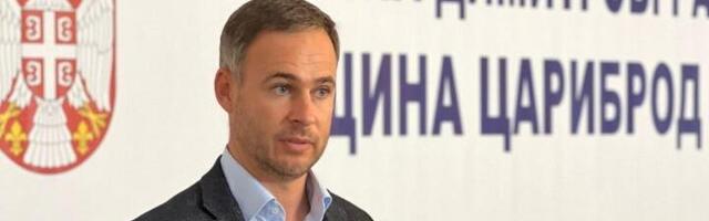 Aleksić: Zbog Vučića smo sluge svetskih država i kapitalista