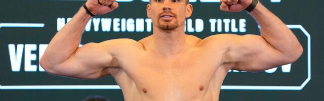 Šok! Jedan od najvećih svih vremena napustio šampionski pojas