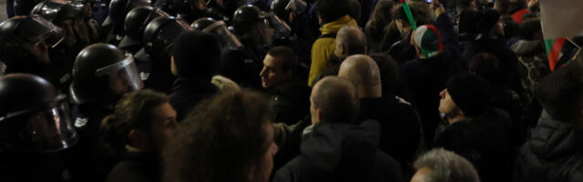 &quot;OSRAMOTILI STE SE!&quot; Raden zakucao Vladu Bugarske, šansa da se proteraju NATO/EU struje