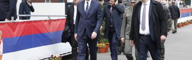 Vučića je oduševio ovaj pripadnik ''Kobri'': Njemu eksploziv ne može da promakne (VIDEO)