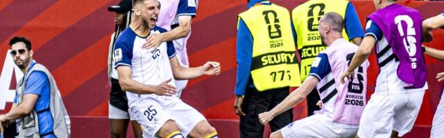 HEROJ BOSNE SRPSKOG POREKLA UŠAO U ISTORIJU MUNDIJALA: Neverovatna statistika strelca gola za Zmajeve!