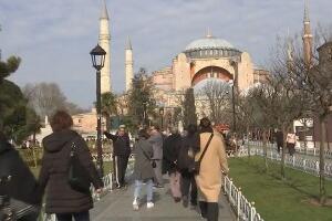 Истанбул, град на два континента и безброј „чуда“ у себи