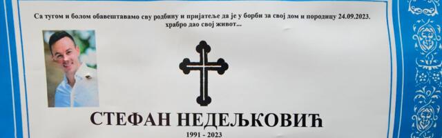 Veliki broj ljudi došao da isprati mladog Stefana na večni počinak