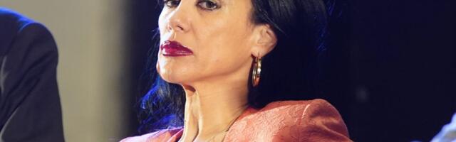 Otac Vesne Vukelić Vendi završio je Vojnu akademiju, vaspitavao je kao vojnika… Pevačica otkrila nepoznate detalje iz života