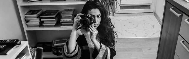 VAŽILA ZA NAJBOGATIJU PEVAČICU U SRBIJI, PA ZAVRŠILA NA ULICI! Sad pravi slike svojom krvlju! Šokirala sve: "Krv mešam sa vodom!" (FOTO)