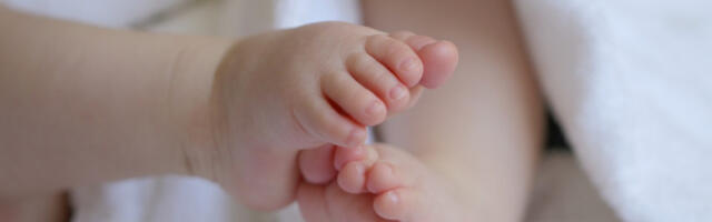 Drama sa srećnim krajem kod Niša: Beba se rodila na auto-putu, sve se odigralo u roku od 20 minuta