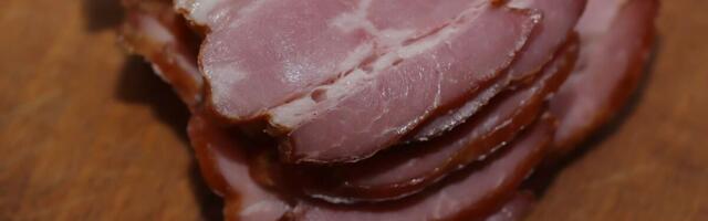Ne vredi što ne jedete slaninu i jaja: Narod misli da je ovo zdrava namirnica, a od ovoga holesterol skače kao lud