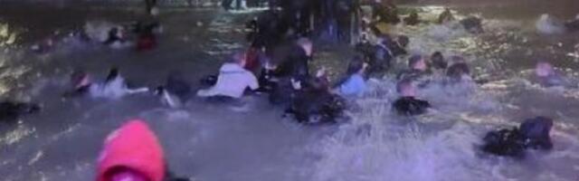 Tone poznati splav, ljudi u panici napuštaju klub  (VIDEO)