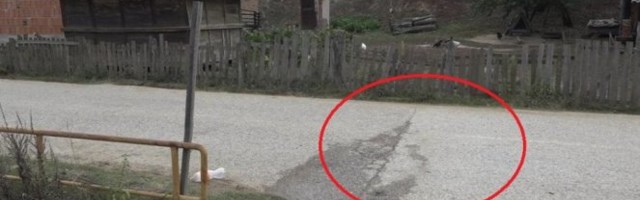 DEDA I UNUK PALI SA BICIKLA, STARIJI NIJE PREŽIVEO: Uzrok tragedije, bizarna slučajnost, pazite to se i VAMA MOŽE DA DESI