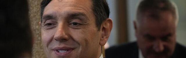 TASS: EU pokrenula proceduru uvođenja sankcija Vulinu, traži od Vučića da ga isključi iz vlade