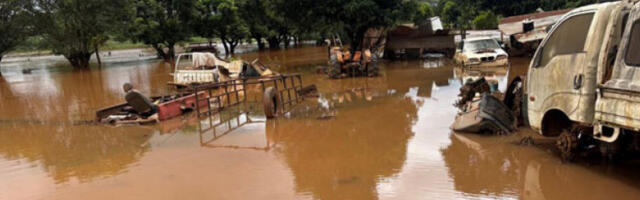 Јужна Африка прогласила националну катастрофу, поплаве однеле 30 живота