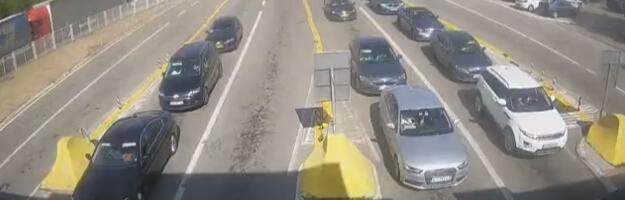 ČAK NI NA GRADINI JUTROS NEMA GUŽVE, NA PREŠEVU TEK PAR AUTOMOBILA: Na graničnim prelazima nema ni čekanja, ni zadržavanja (FOTO)