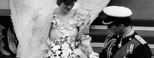 Sećate se venčanice princeze Diane? Ovog leta moći ćete da je vidite uživo u Kensington palati