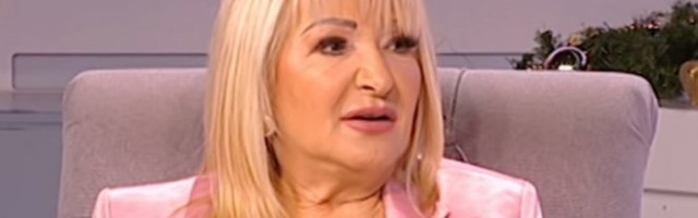 MALA ŽENA OD VELIKE SLAĐA! Goca Lazarević se SKINULA U SEDMOJ DECENIJI, pevačica izgleda BRUTALNO, da joj vidite "BUTKE"! (FOTO)