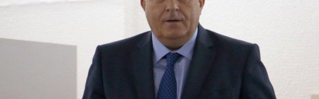 DODIK RAZGOVARAO SA AMFILOHIJEM! Evo šta mu je poručio srpski član Predsedništva BiH!