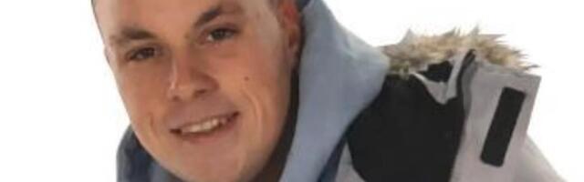 JOVAN DOŠAO NA ŽURKU U VRŠAC, BIO, PROVEO SE I SEO U SVOG GOLFA Od tog trenutka kao da je u zemlju propao, gubi mu se svaki trag! Ako ga vidite, pozovite 192