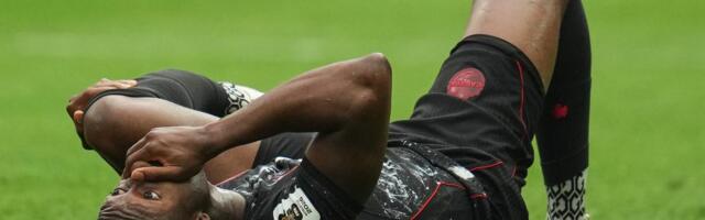 Nije bio kiseonik! Otkriveno šta je nosio u ruci Kone nakon užasne povrede
