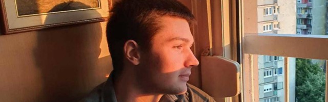 Kosta Kosovac, autor pesme koja je pored alergija i španskih serija najviše rasplakala Srbiju govori za Noizz