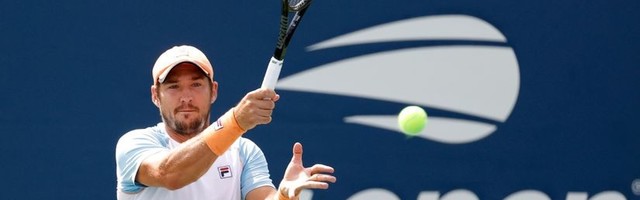 Per urlao i lomio suncobran, Lajović mu očitao lekciju na US openu