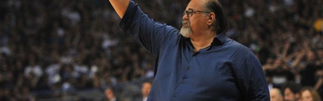 Džikić: Igramo i treniramo bez polovine centarske linije, a to nije dobro