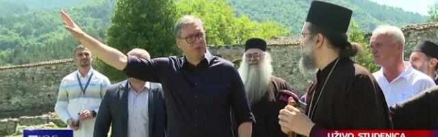 Vučić posetio manastir Studenicu: Jako je važno da nam putevi budu dobri, da dolaze ljudi i uče o svojoj prošlosti i kulturi