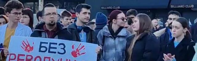 Studenti na 15 minuta blokirali jednu od najprometnijih raskrsnica u Nišu