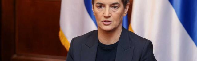 MOŽDA SMO ORGANIZOVALI I PSA ŽUĆU... ŽUĆA ĆACI! Ana Brnabić oštro o pisanju Danasa - Neće Vučić stati sa borbom, čini mi se da je TEK POČEO (FOTO)