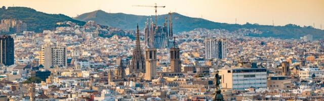 Katedrala Sagrada familija postala još viša: Turisti pohrlili da vide graditeljski biser u novom ruhu (FOTO)