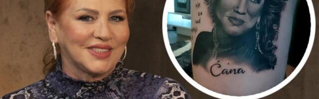 ĆANA DOBILA PRVU TETOVAŽU! Fan iznenadio popularnu pevačicu! (FOTO)