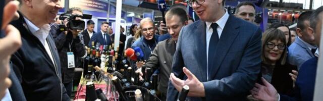 VUČIĆ SE OGLASIO NAKON OTVARANJA VINSKE VIZIJE OTVORENOG BALKANA: "Velike vinske zemlje bore za naše rastuće tržište!" (FOTO)