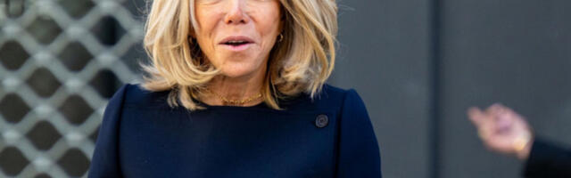 "OSTAVITE JE NA MIRU": Vlada Francuske skočila u zaštitu Brižit Makron! Prva dama nazvala feministkinje "PRLJAVIM IDIOTKINJAMA" (VIDEO)