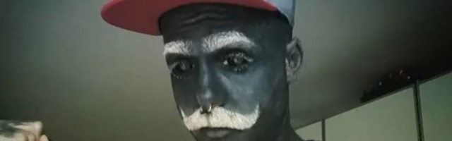 Istetovirao je 90 odsto tela da bi prekrio ožiljke od raka, a onda je uklonio bradavice i penis da bi bio osoba bez pola