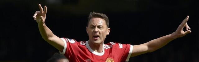 Sve je gotovo! Nemanja Matić potpisao za Romu!