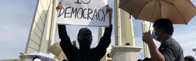 Put iz demokratije u totalitarizam