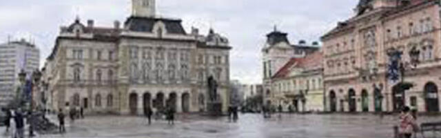 Облачно и хладније са кишом и снегом