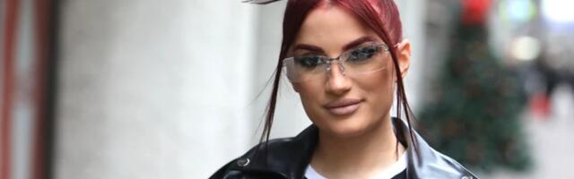 "Na prosjačkom sam štapu, na računu imam nula dinara!" Barbara Bobak je satima bila zarobljena na aerodromu, a ovog leta nije imala svirke