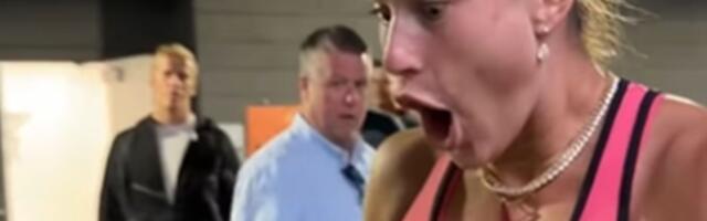 Arina Sabalenka probala zlatni hot-dog koji košta 100 dolara, evo kako je reagovala