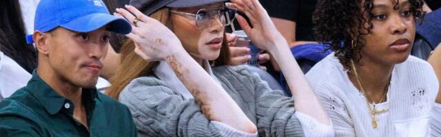 Slavna manekenka zapalila tribine, došla da bodri tim svog verenika koji je ovog puta utakmicu preskočio (foto)