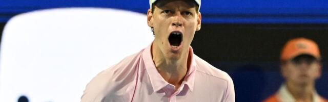 Sad Sineru i Alkaras i Đoković gledaju u leđa