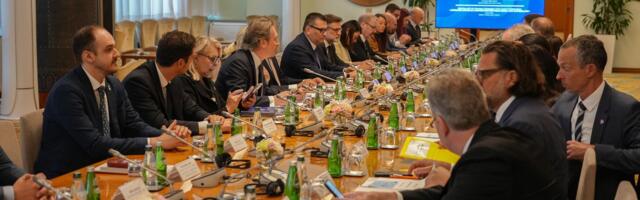 Vesović: Veliki potencijal za saradnju sa Švajcarskom u inovacijama i industriji