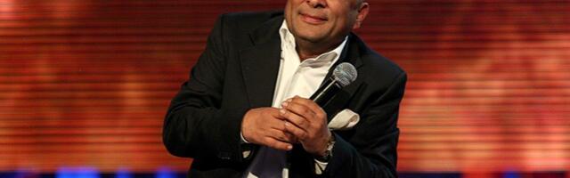 Ovu pesmu Džeja Ramadanovskog je Momo Kapor posebno voleo: "Opevana je moja biografija"