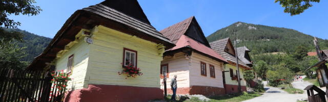 "Turisti nam ulaze u dvorišta, zaviruju kroz prozore, upadaju u kuhinje" Selo sa samo 14 stanovnika želi da nestane sa UNESCO liste